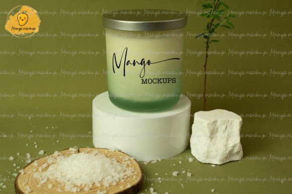 Minimalist Decorative Green Candle: A Simple Addition to Modern Living